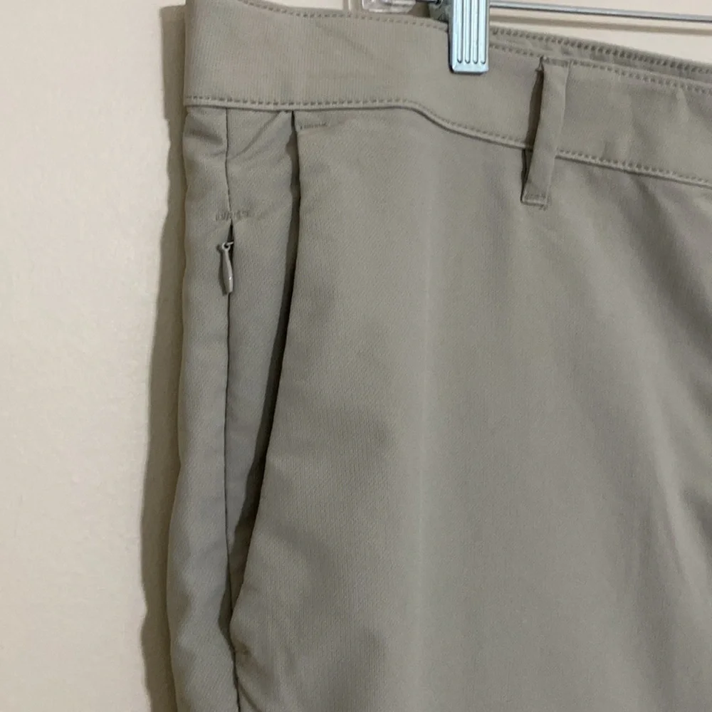 Banana Republic Men's Classic Gray Pants Performance outdoor hiking casual 38x32